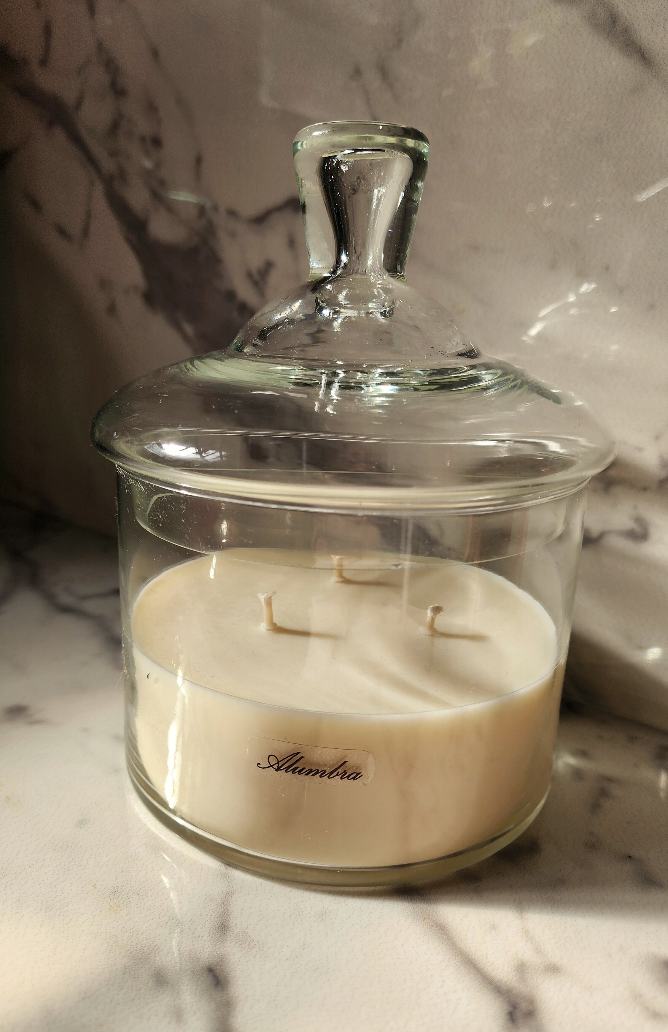 Vela Ángela Potiche